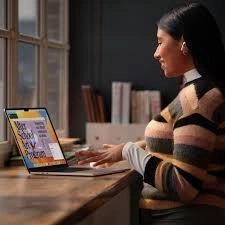 15-Inch Macbook Air:M2 8-Core Cpu10-Core Gpu256Gb-Midnight