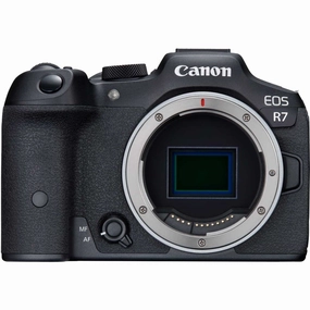 Canon EOS R7 Mirrorless Camera (Body Only) portrait photography