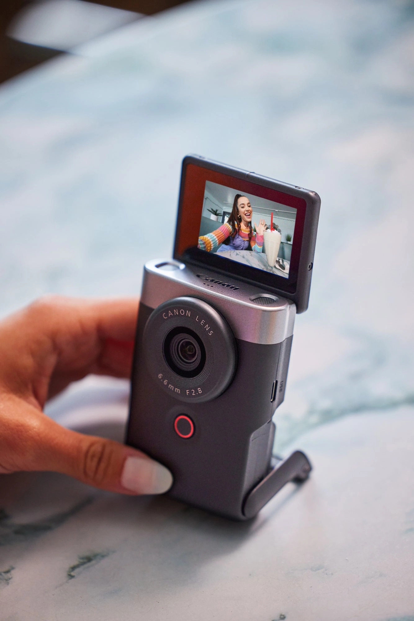 Canon PowerShot V10 Vlog Camera - Black