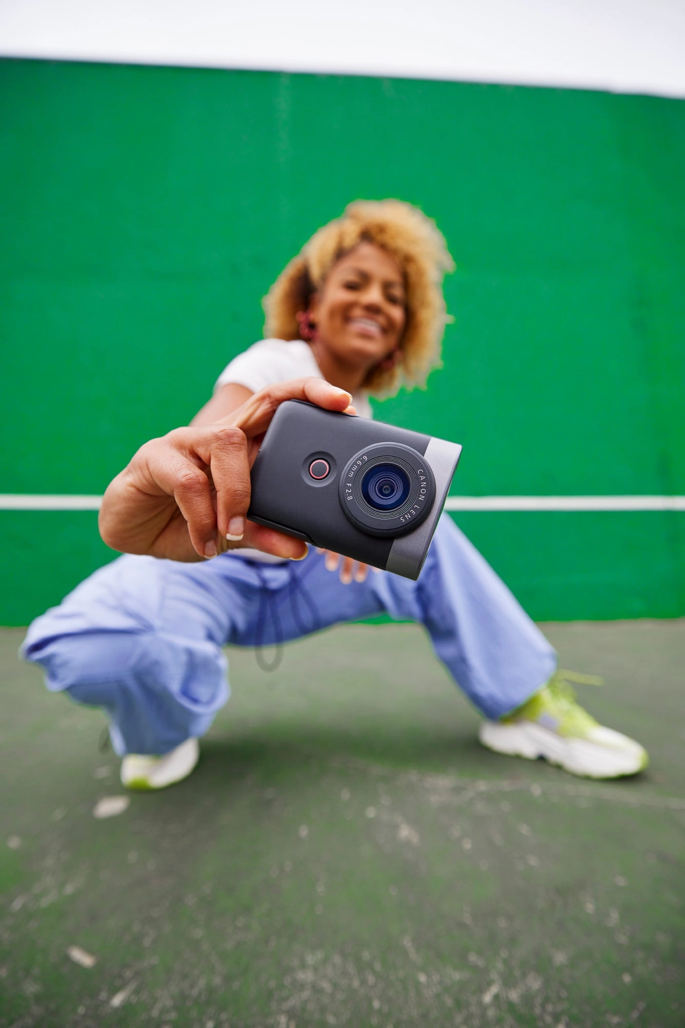 Canon PowerShot V10 Vlog Camera - Black