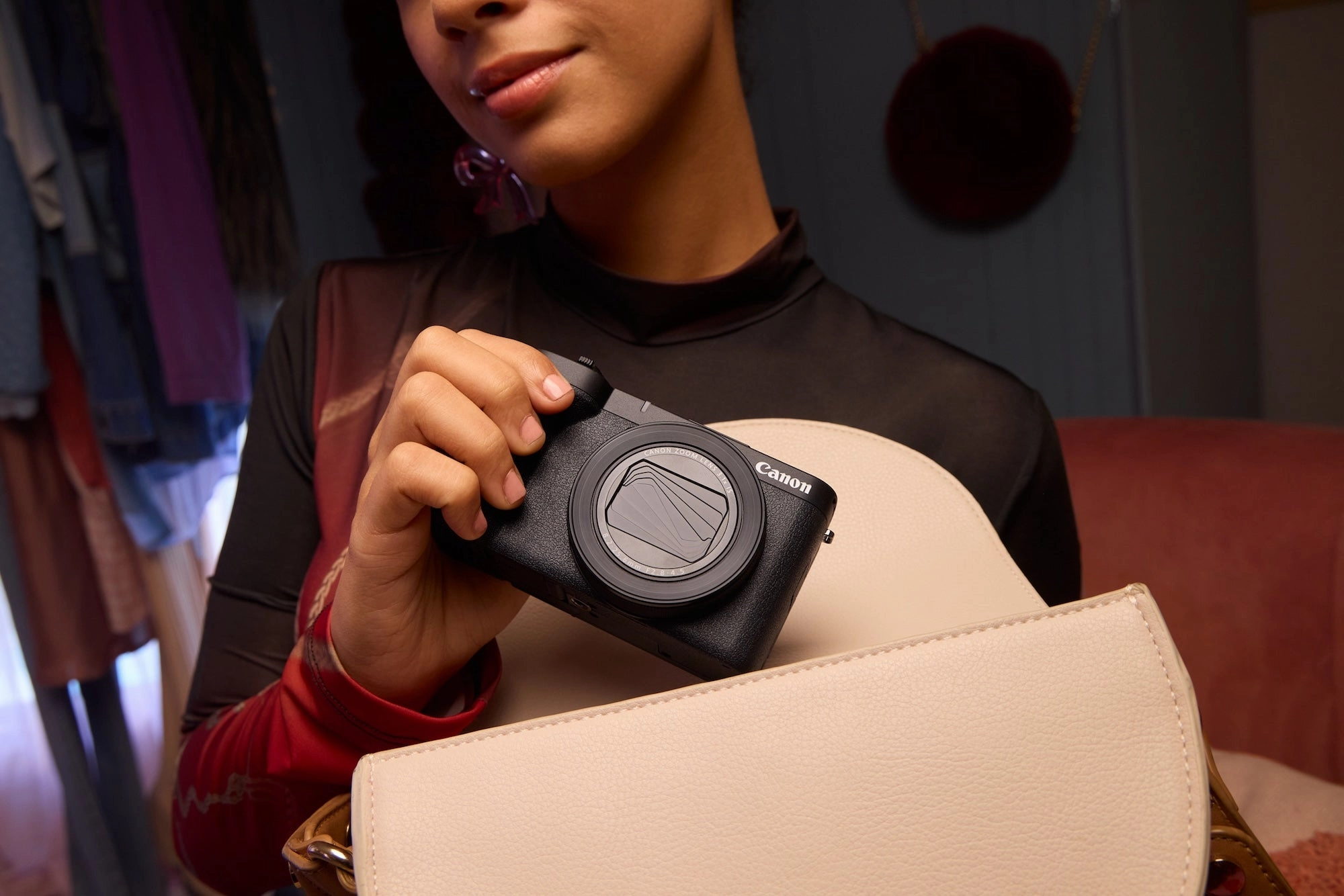 Canon PowerShot V1 Camera