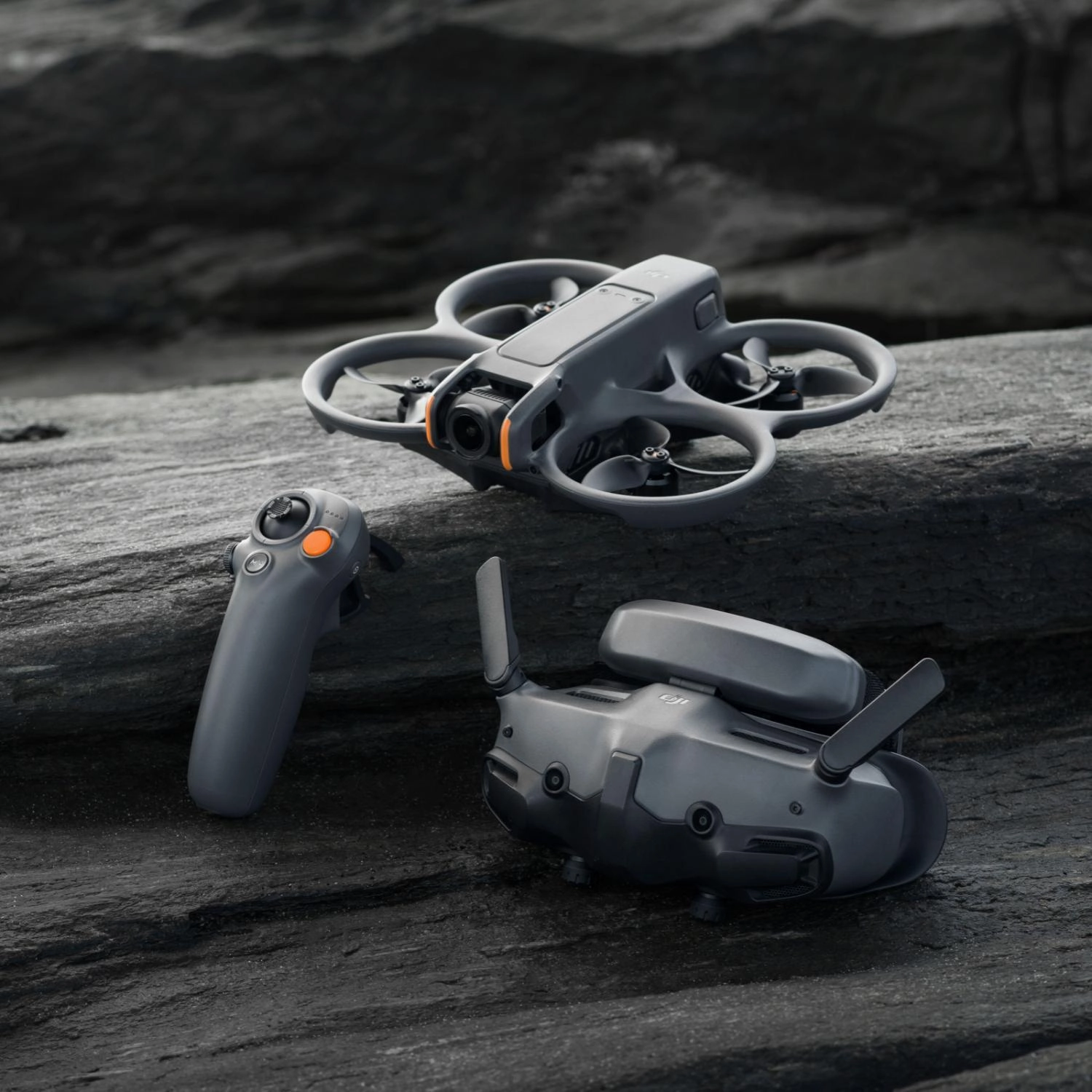 DJI Avata 2 FPV Drone Fly More Combo (3 Batteries)   Goggles 3   RC Motion 3 Bundle