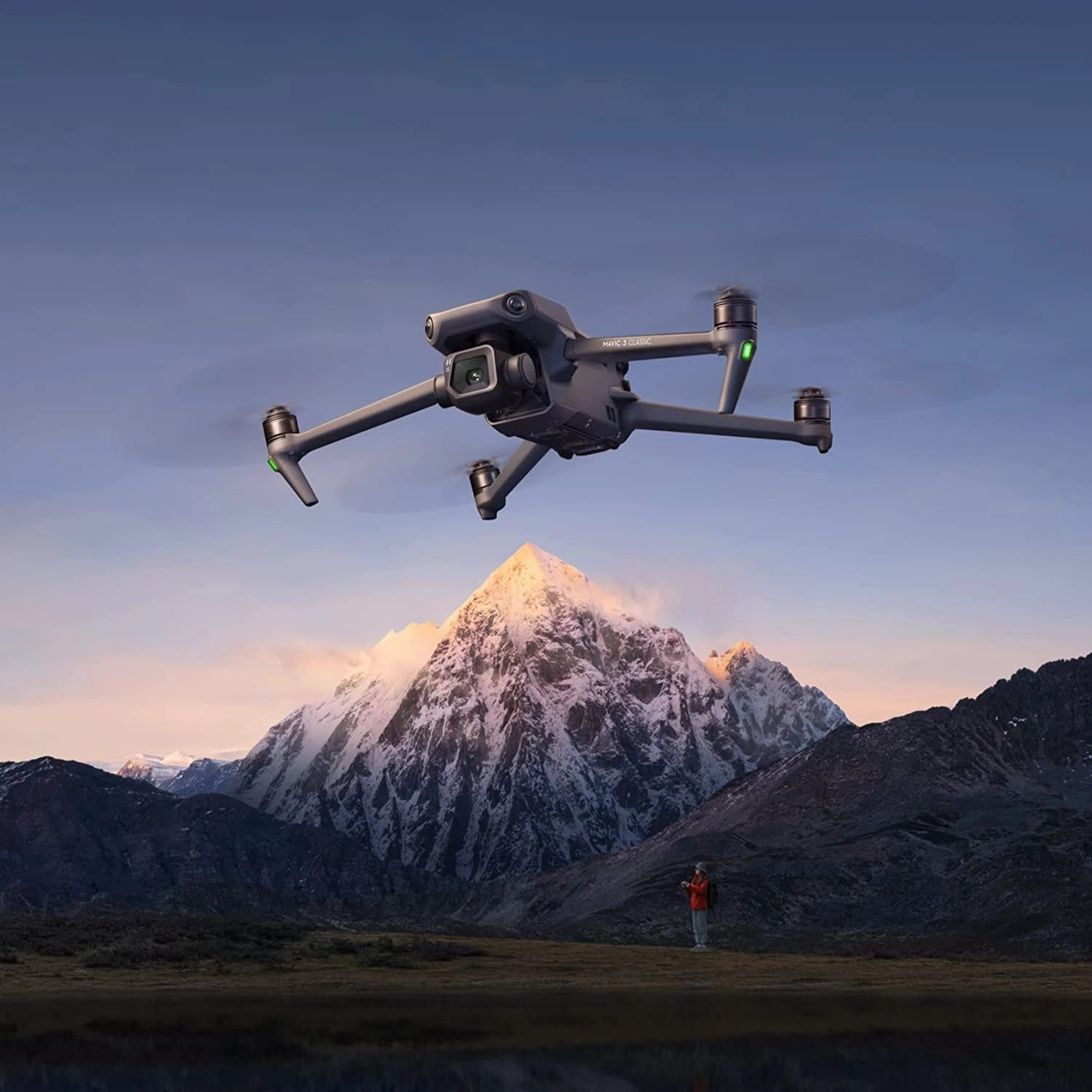 DJI Mavic 3 Classic Drone with RC Remote Controller With Screen CP.MA.00000554.01