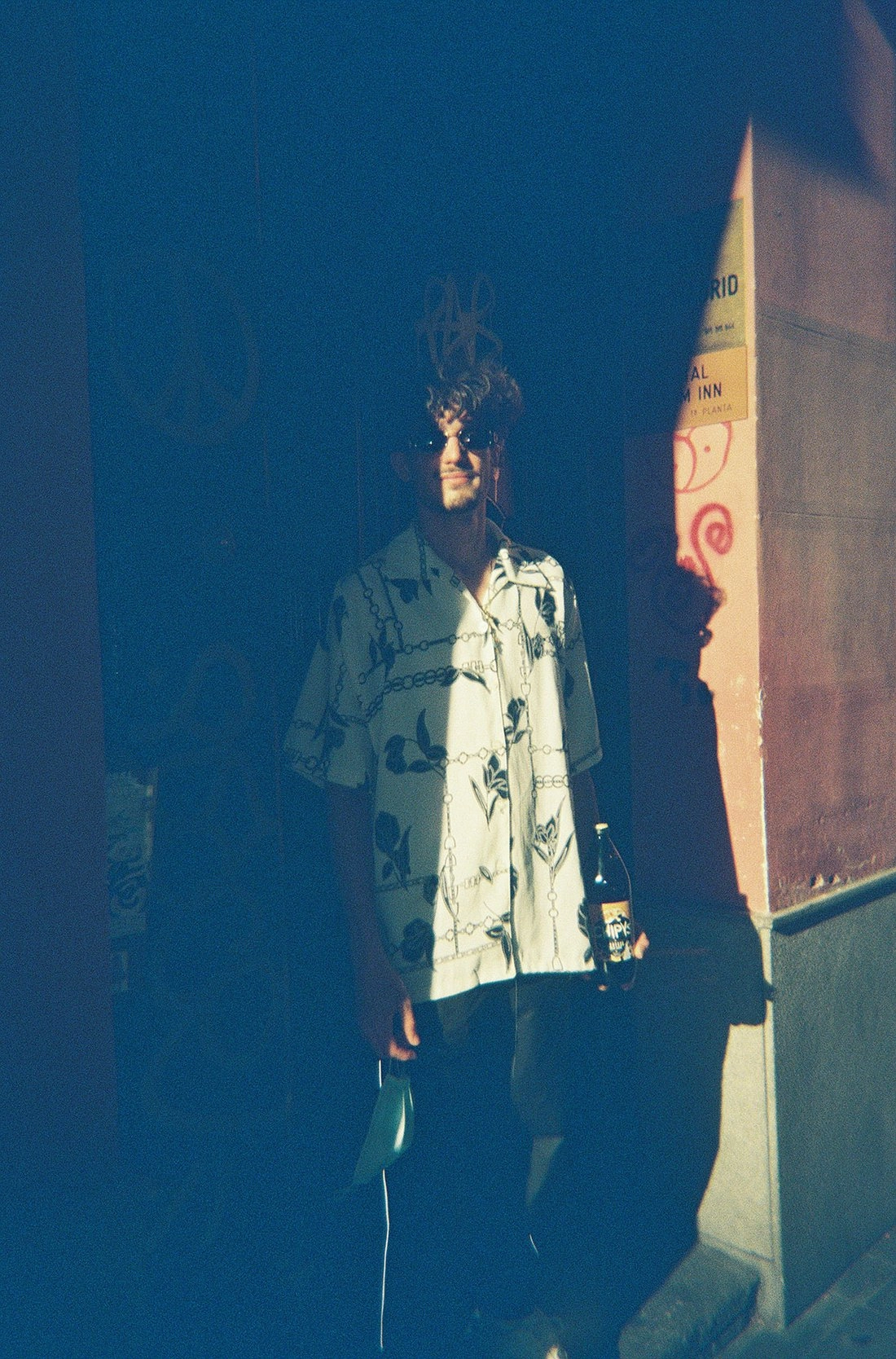 Dubblefilm SHOW 35mm Film Camera - Pink