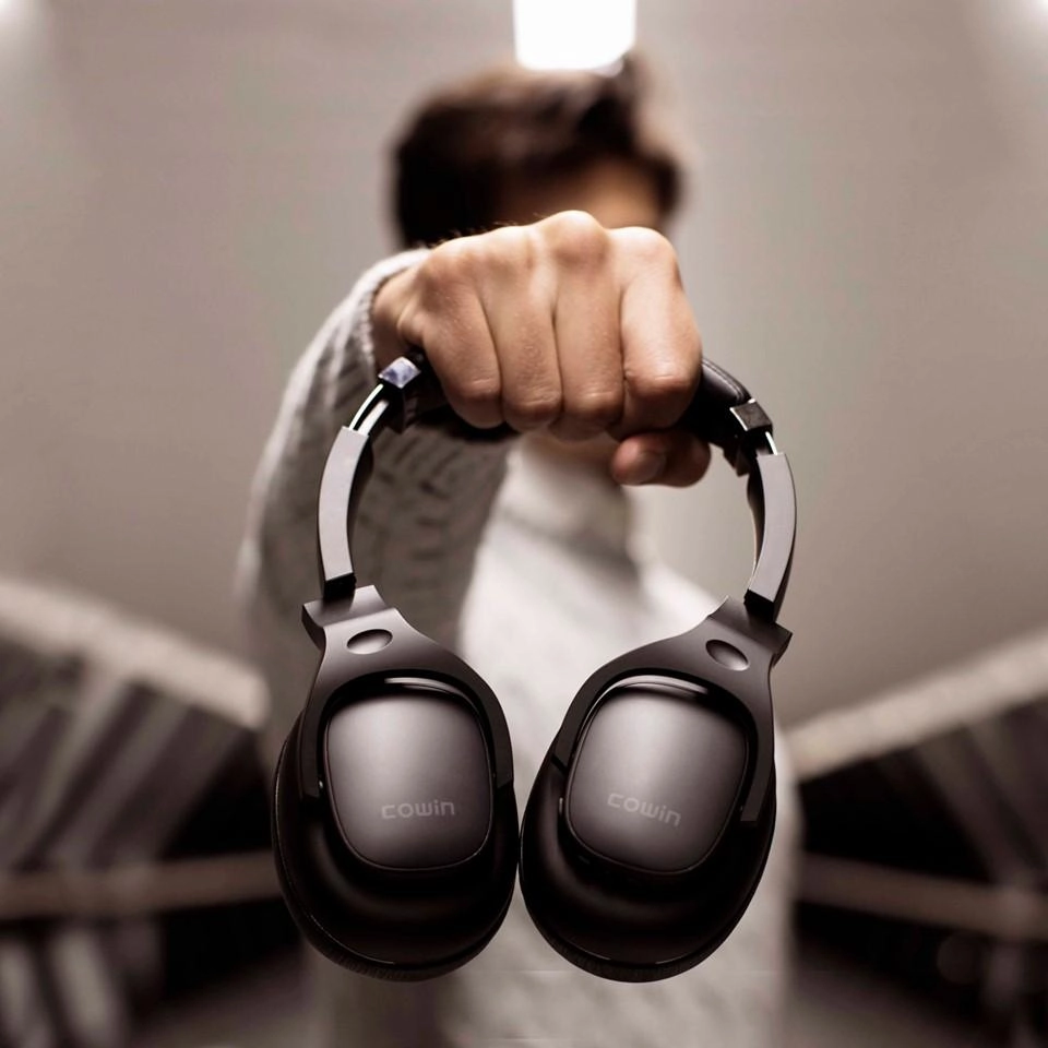 E9 Active Noise Cancelling Wireless Bluetooth Headphones