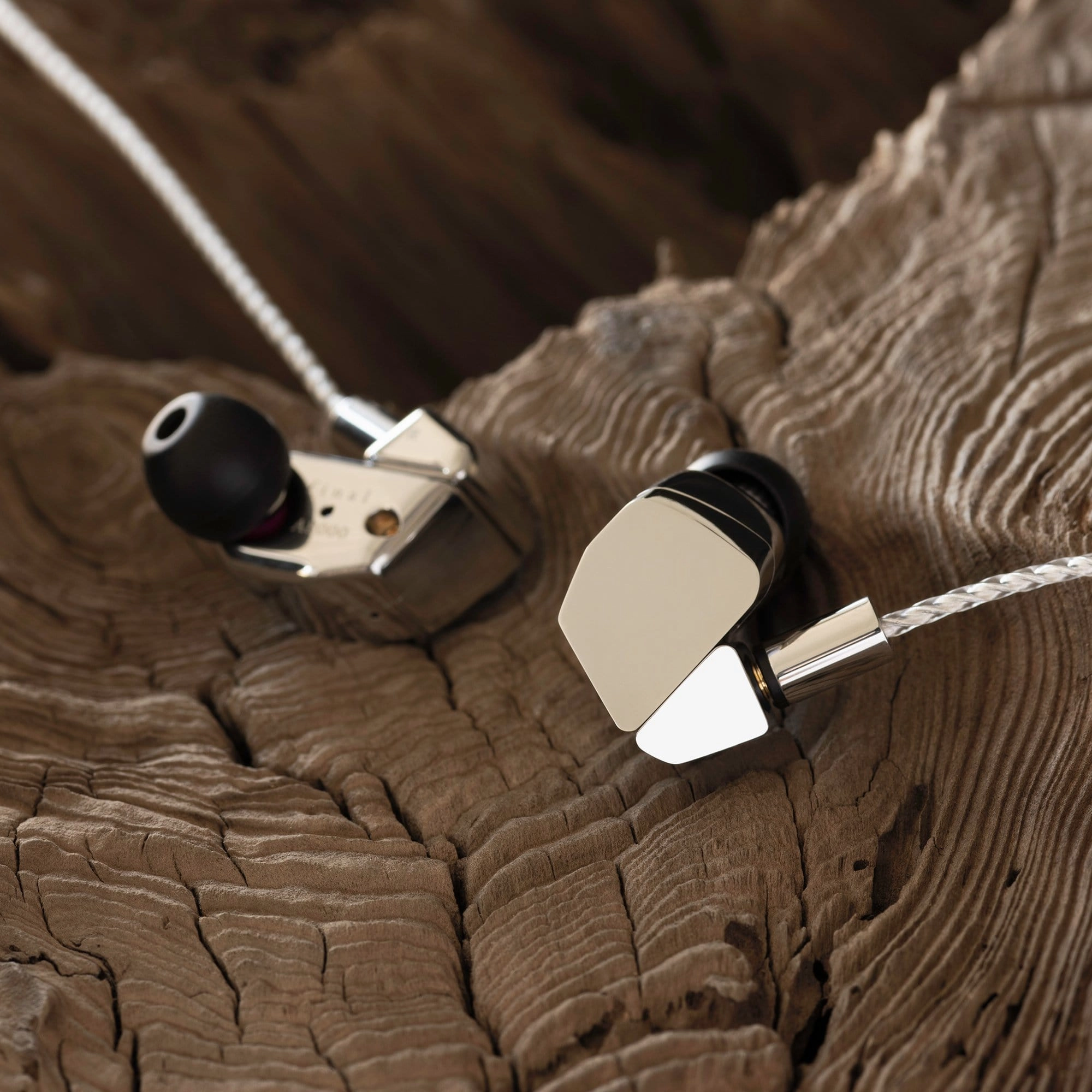 Final Audio A8000 Flagship In Ear Monitors