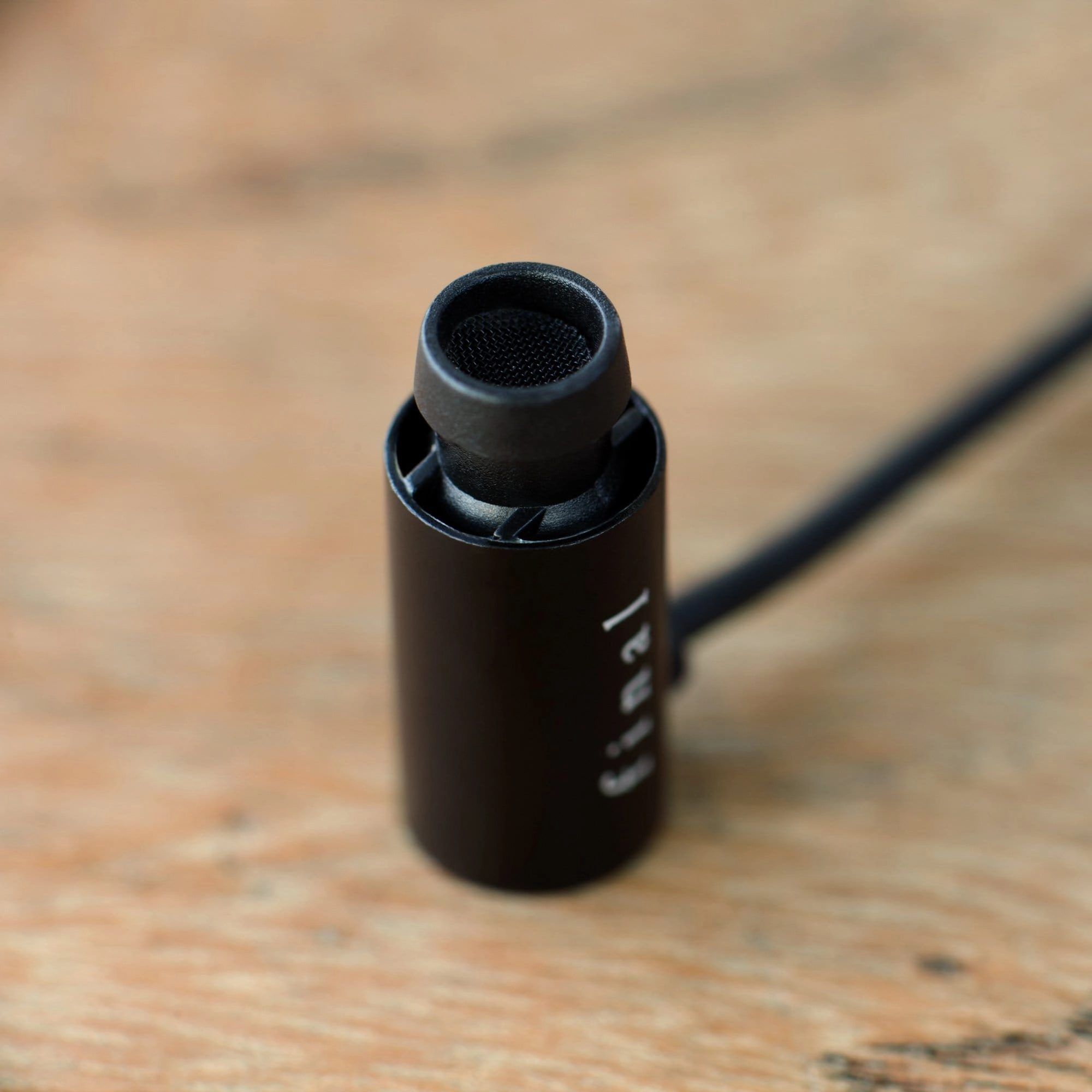 Final Audio E2000 In-Ear Earphone