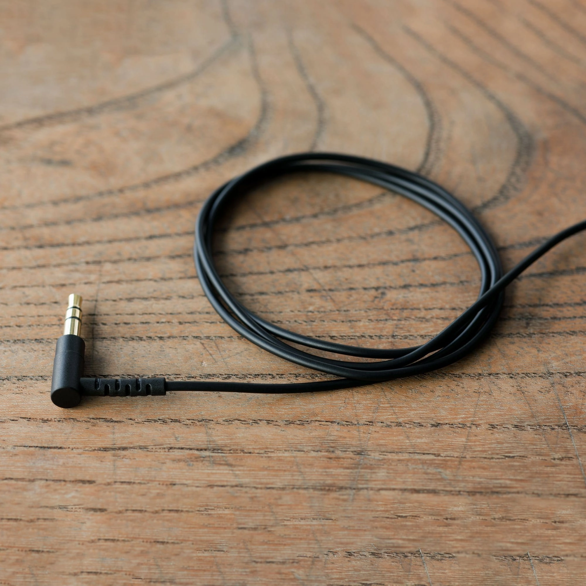Final Audio E2000 In-Ear Earphone