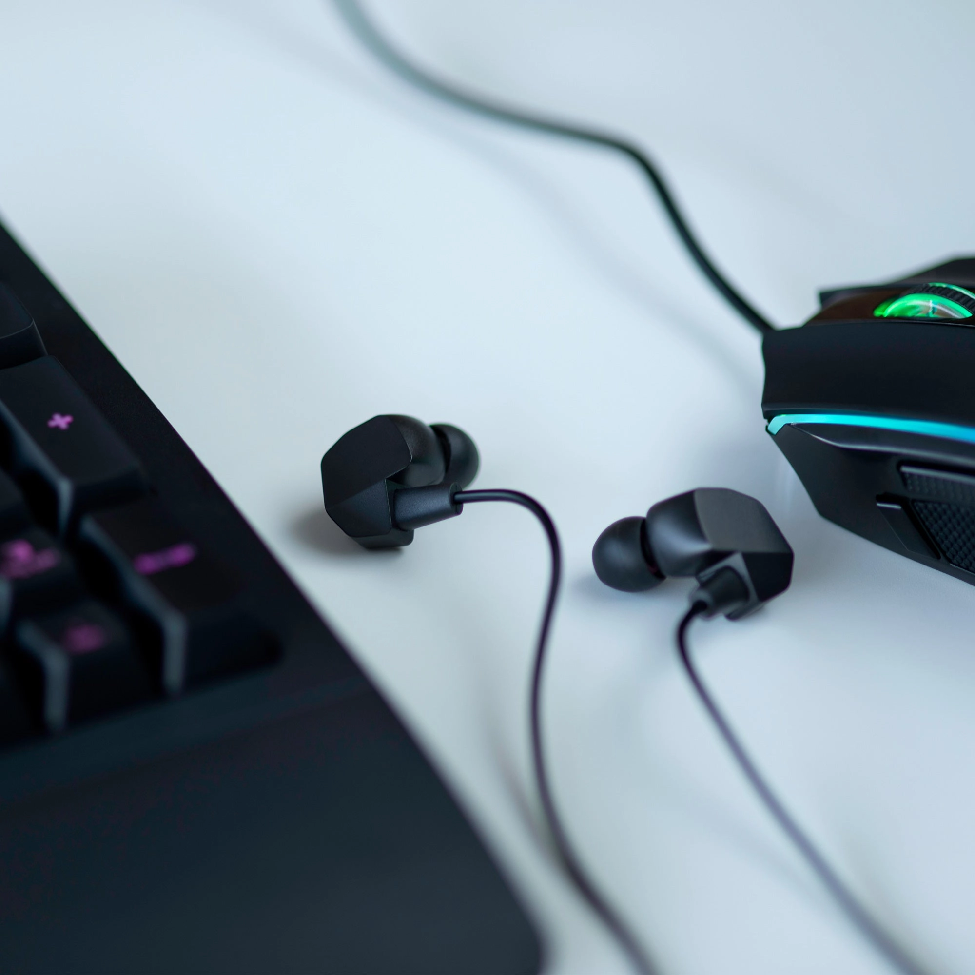 Final Audio VR3000 In-Ear Earphones