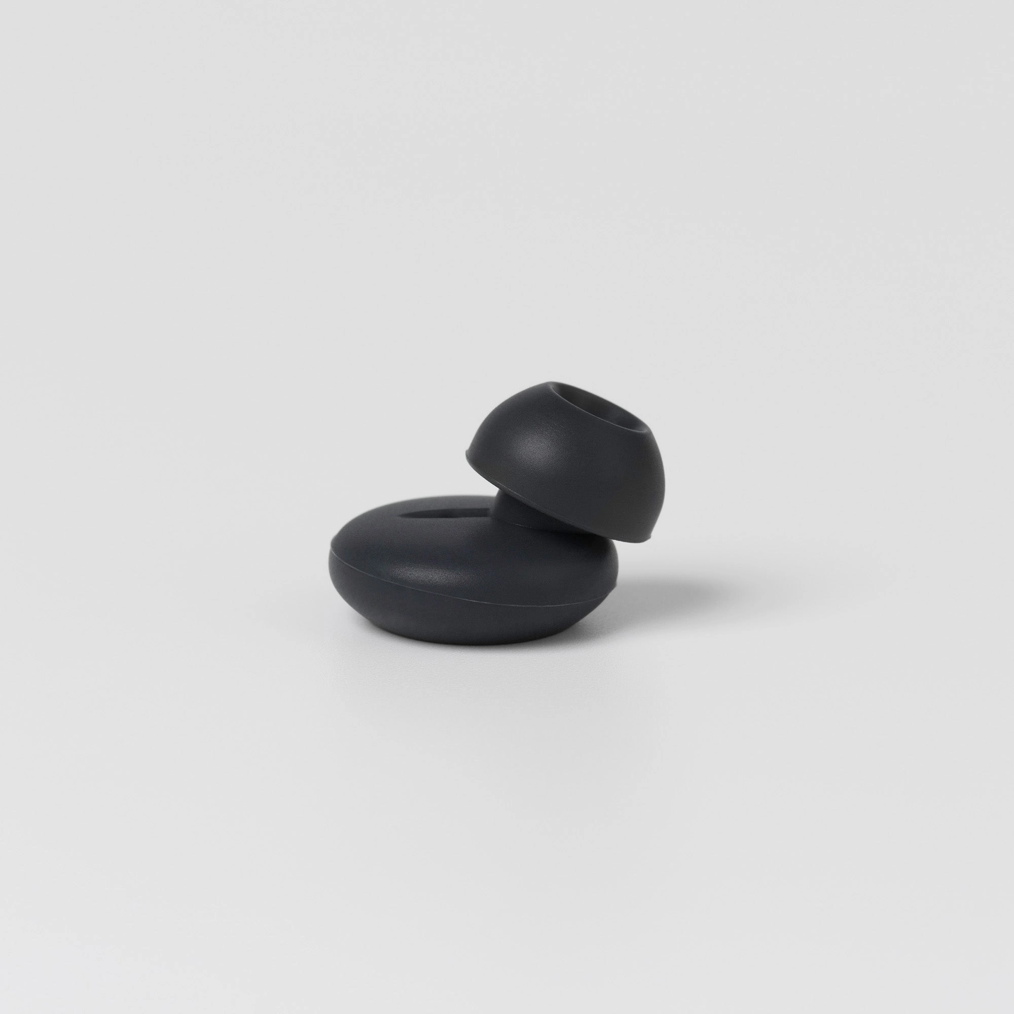 Final ZE8000 Noise-Cancelling True Wireless Earphones