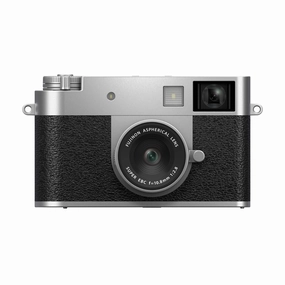 Fujifilm X-Half (Silver) portrait photography