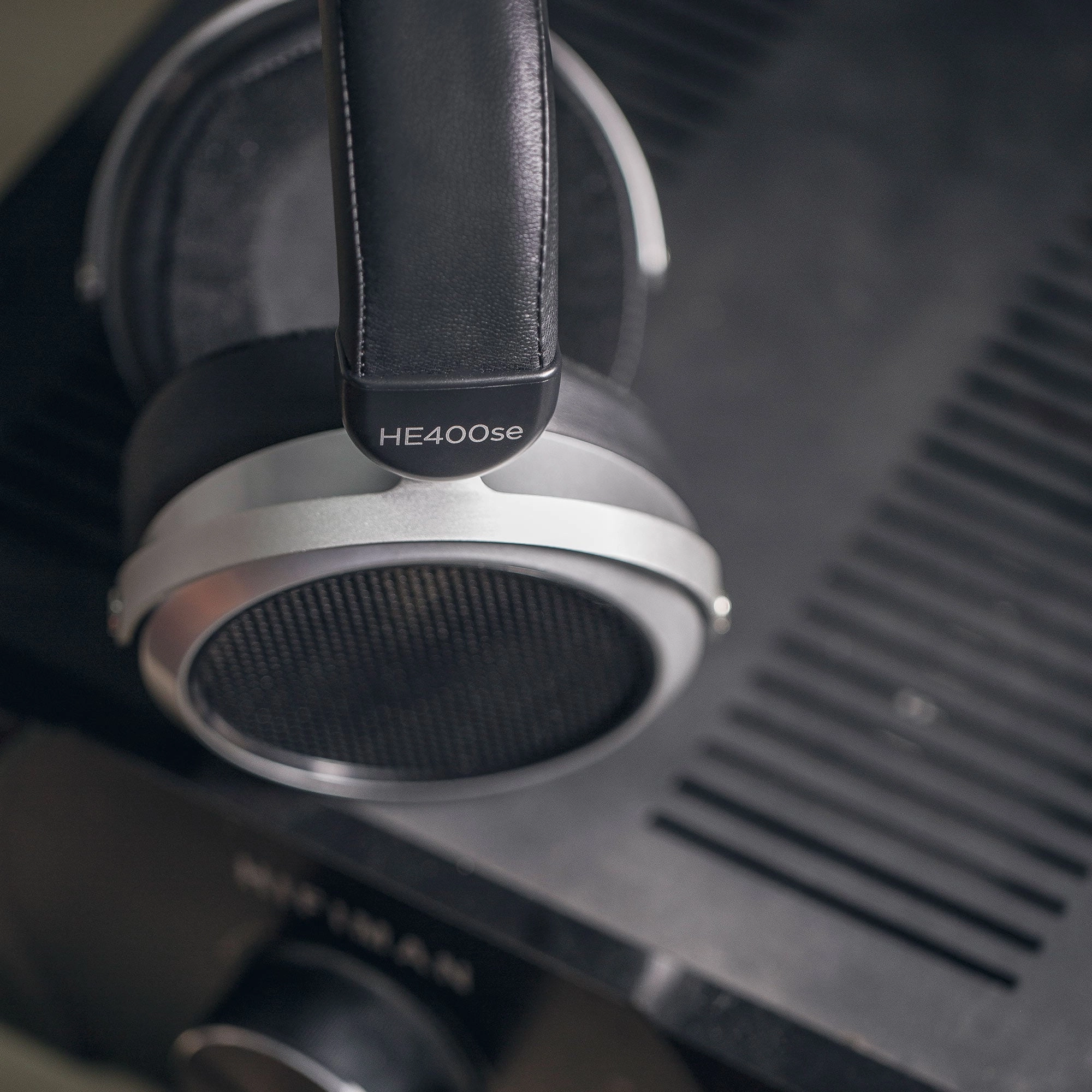 HIFIMAN HE-400SE V2 Planar Magnetic Headphones