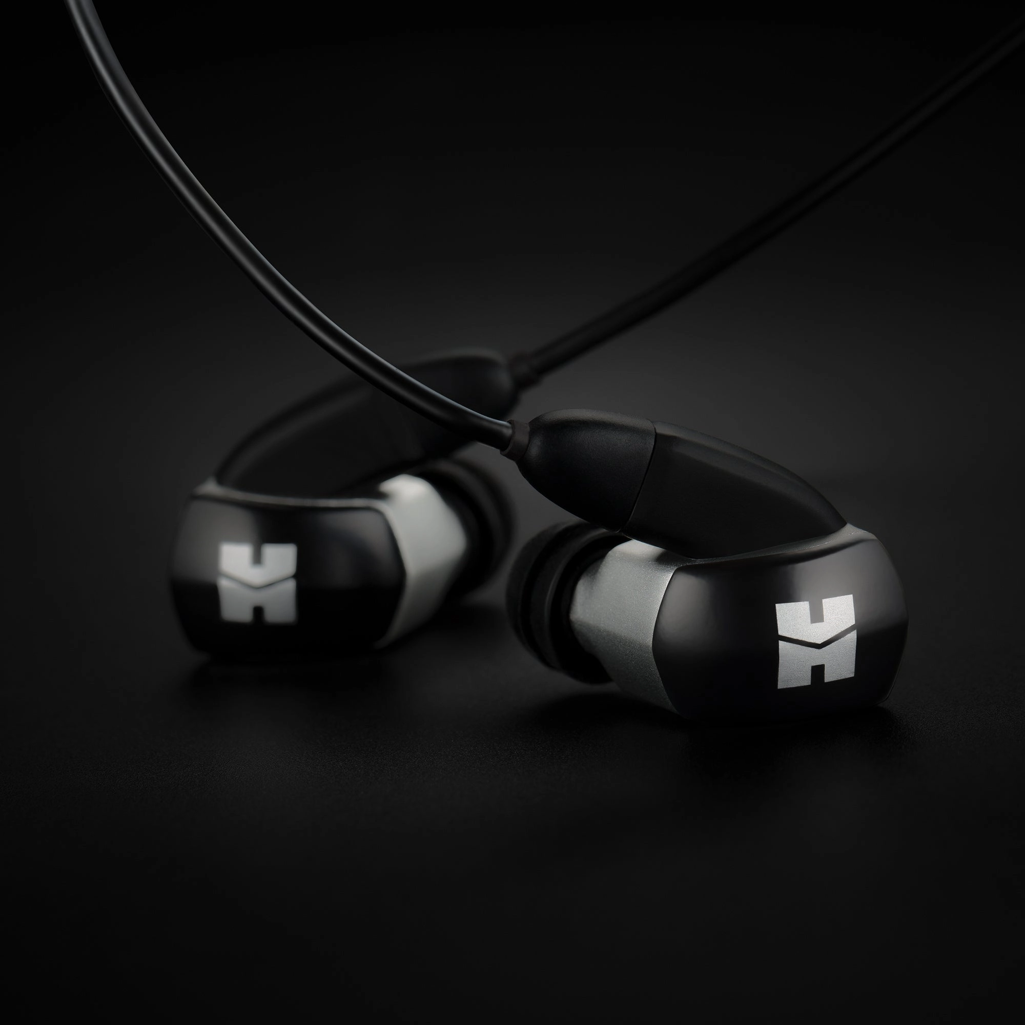 HIFIMAN RE-2000 In-Ear Headphones in ear monitors, dj headphones