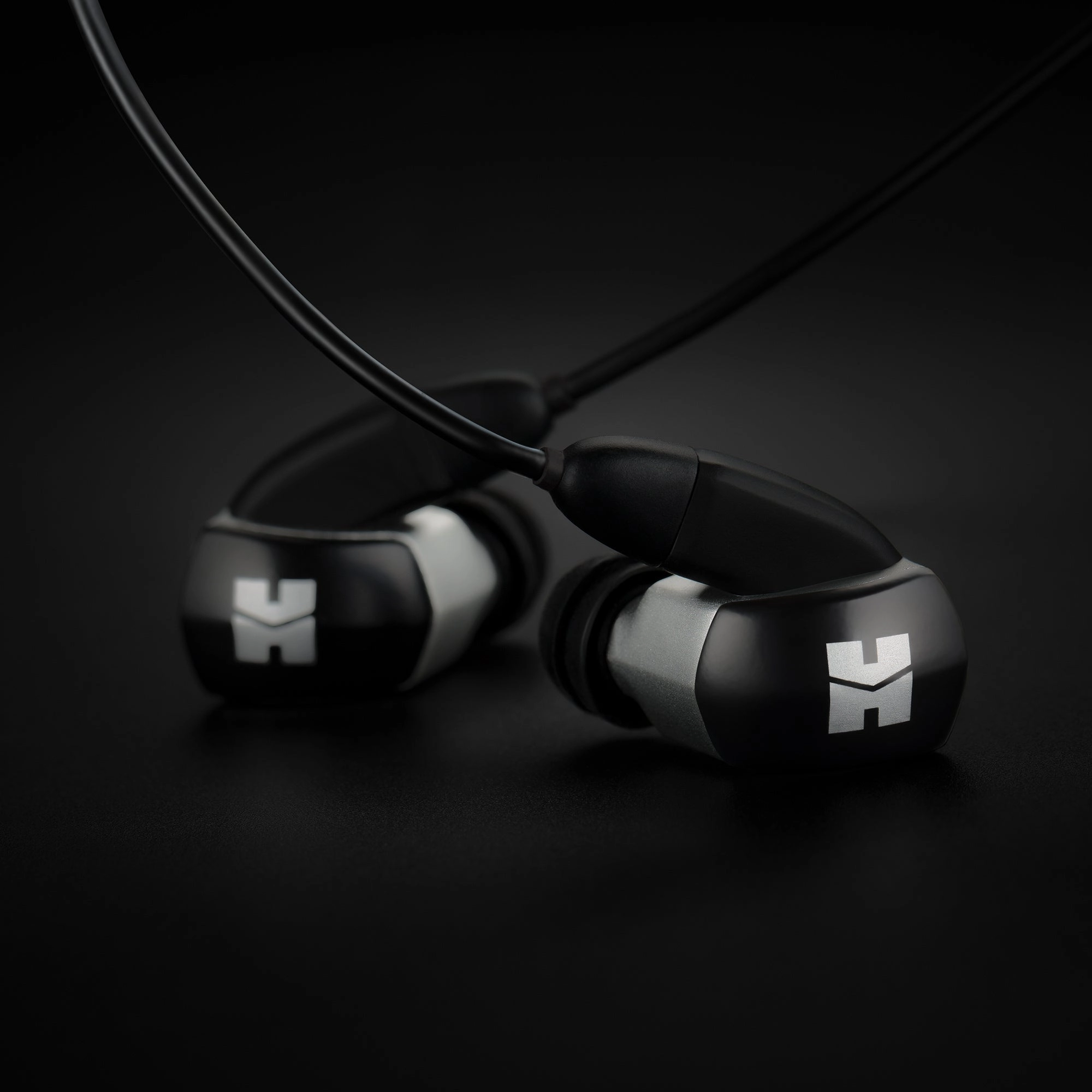 HIFIMAN RE-2000 In-Ear Headphones in ear monitors, dj headphones