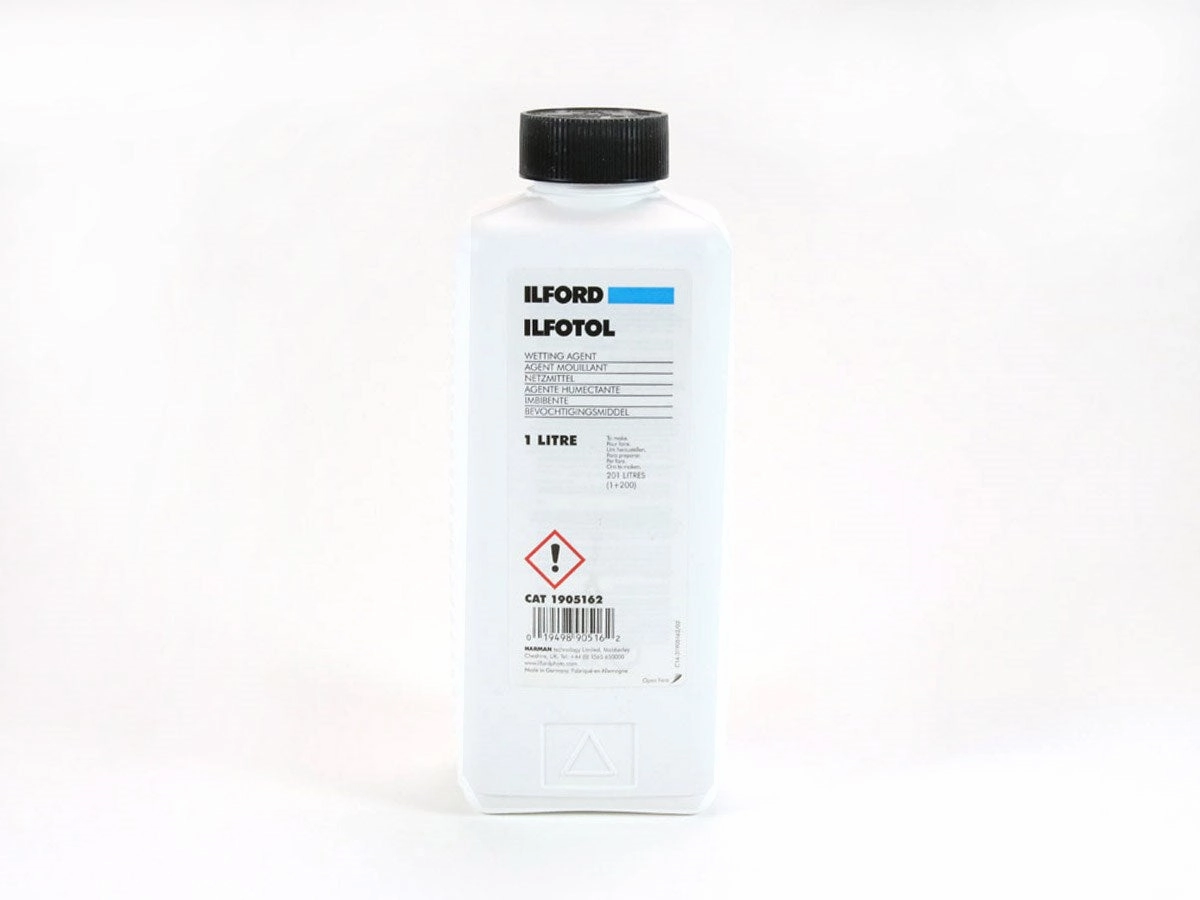 Ilford Ilfotol 1L camera