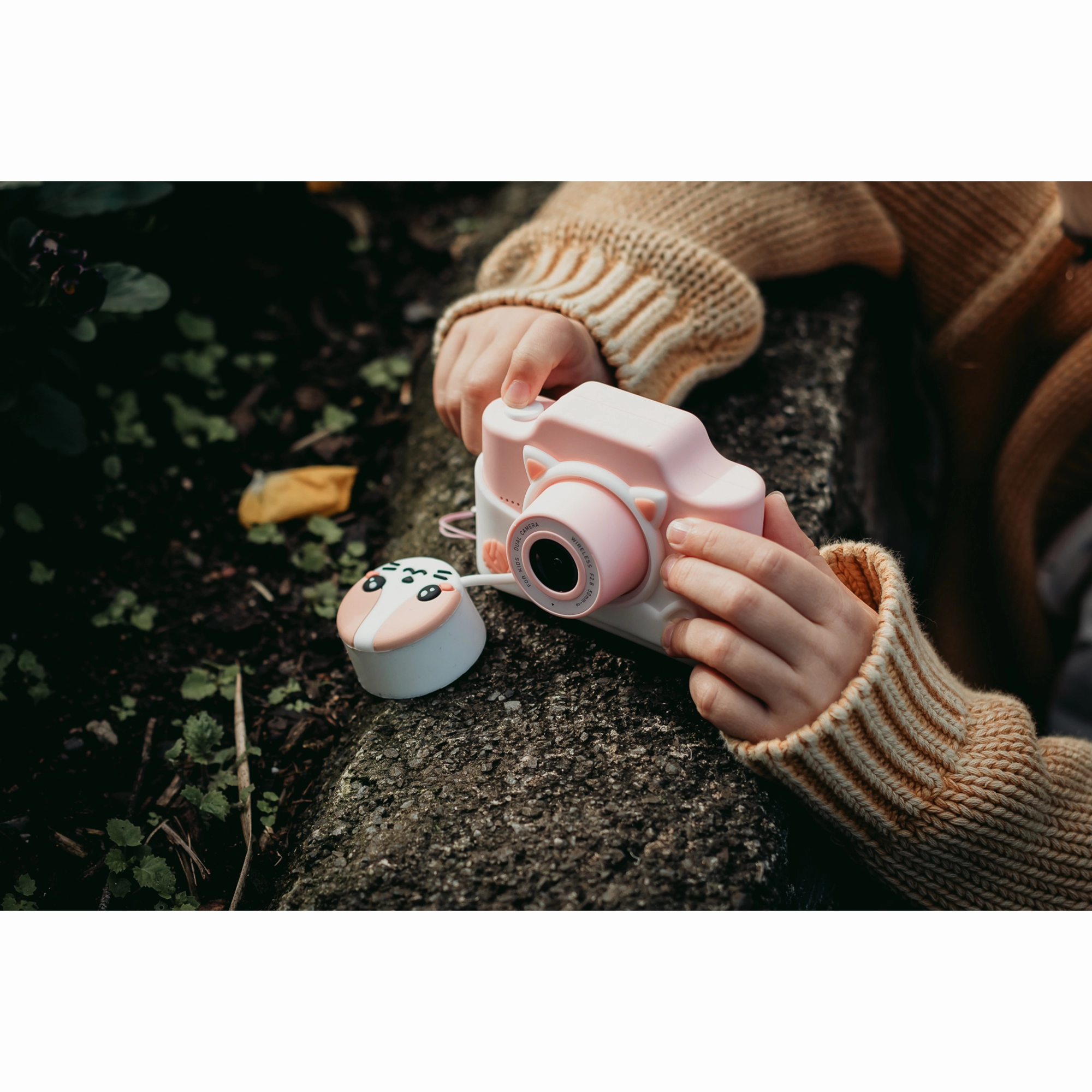 Kidamento Model K Digital Camera for Kids - Meowie the Cat