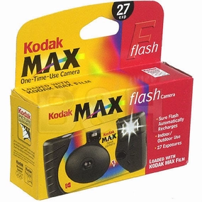 Kodak Flash 35mm One-Time-Use Disposable Camera ISO 800 - 27 Exposures mirrorless camera