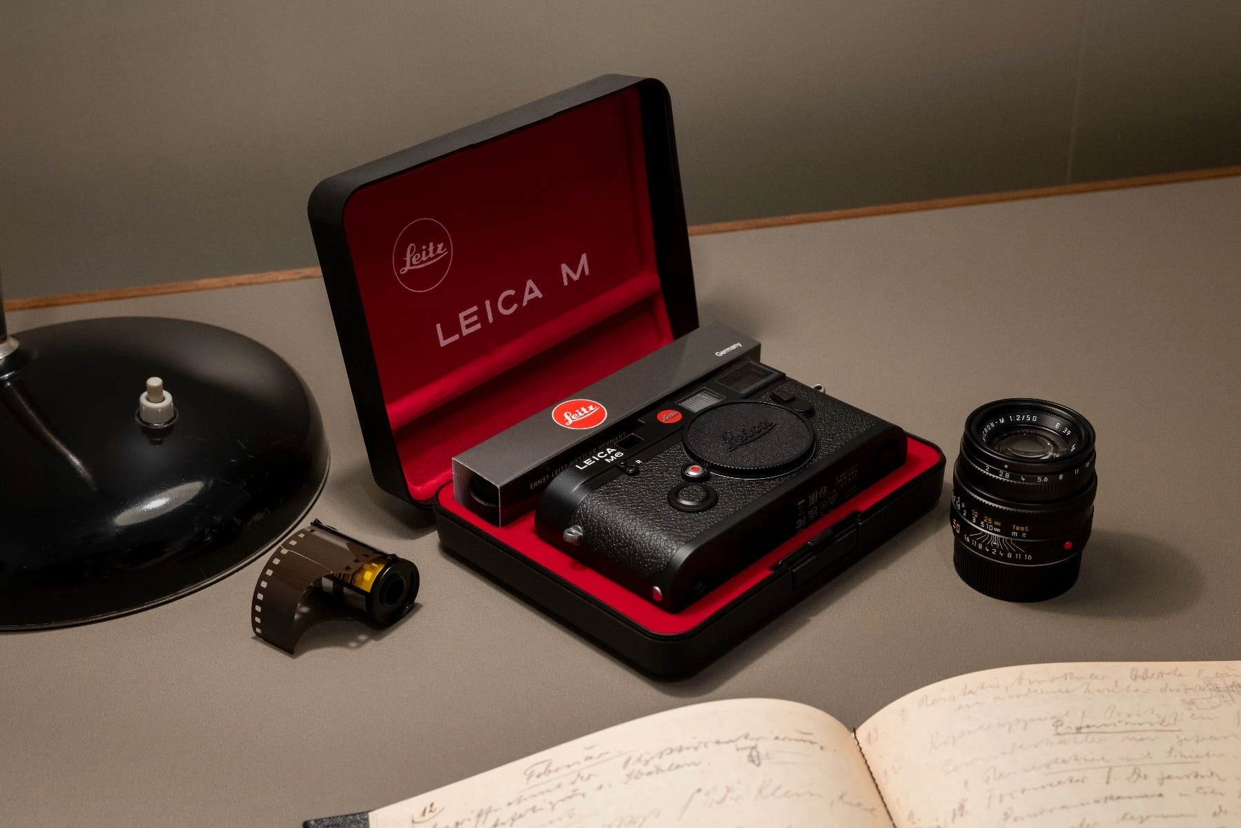 Leica M6 Body Only (Black)