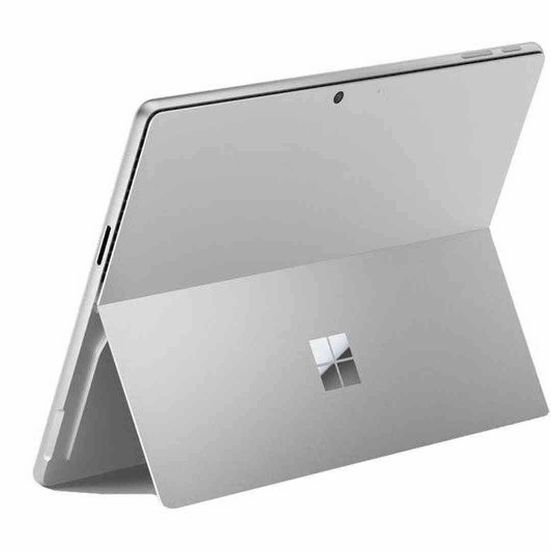 MICROSOFT 13" Surface Pro, Copilot  PC - Snapdragon X Plus, 256 GB SSD, Platinum | ZHX-00003