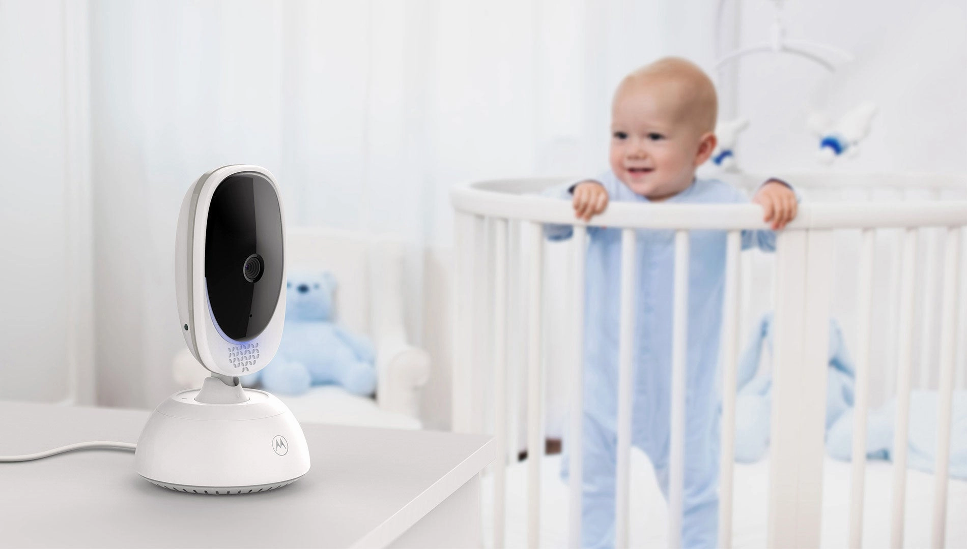 Motorola VM75 5" Motorized Pan Video Baby Monitor