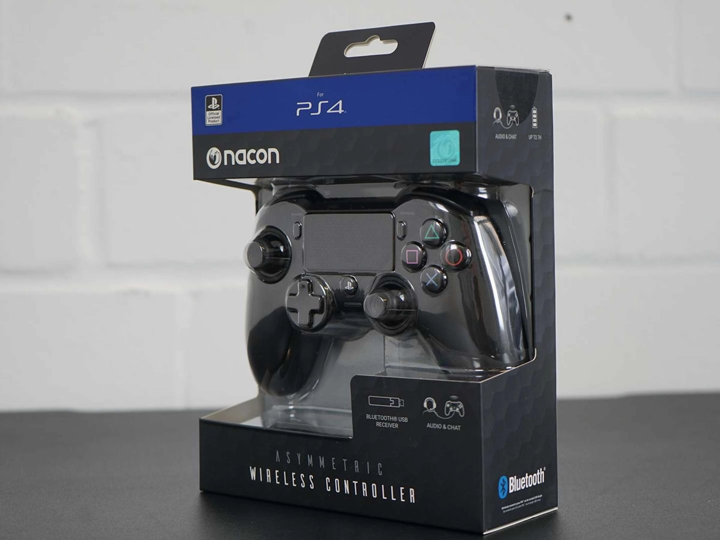 NACON Asymmetric Wireless Controller for Ps4