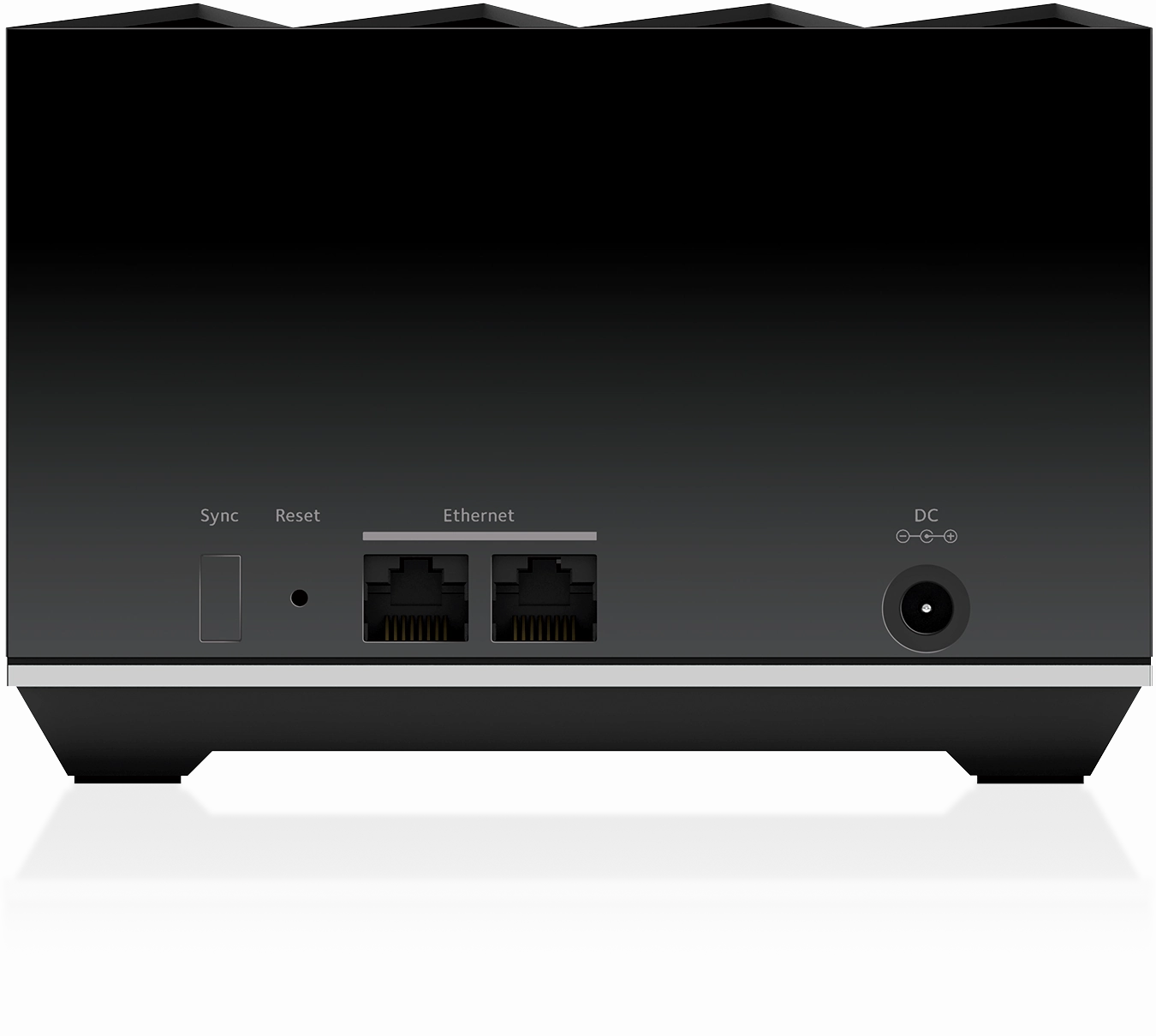 Netgear Nighthawk Tri-band Whole Home Mesh WiFi 6 Add-on Satellite (MS80)  add up to 2,250 sq. ft. of coverage