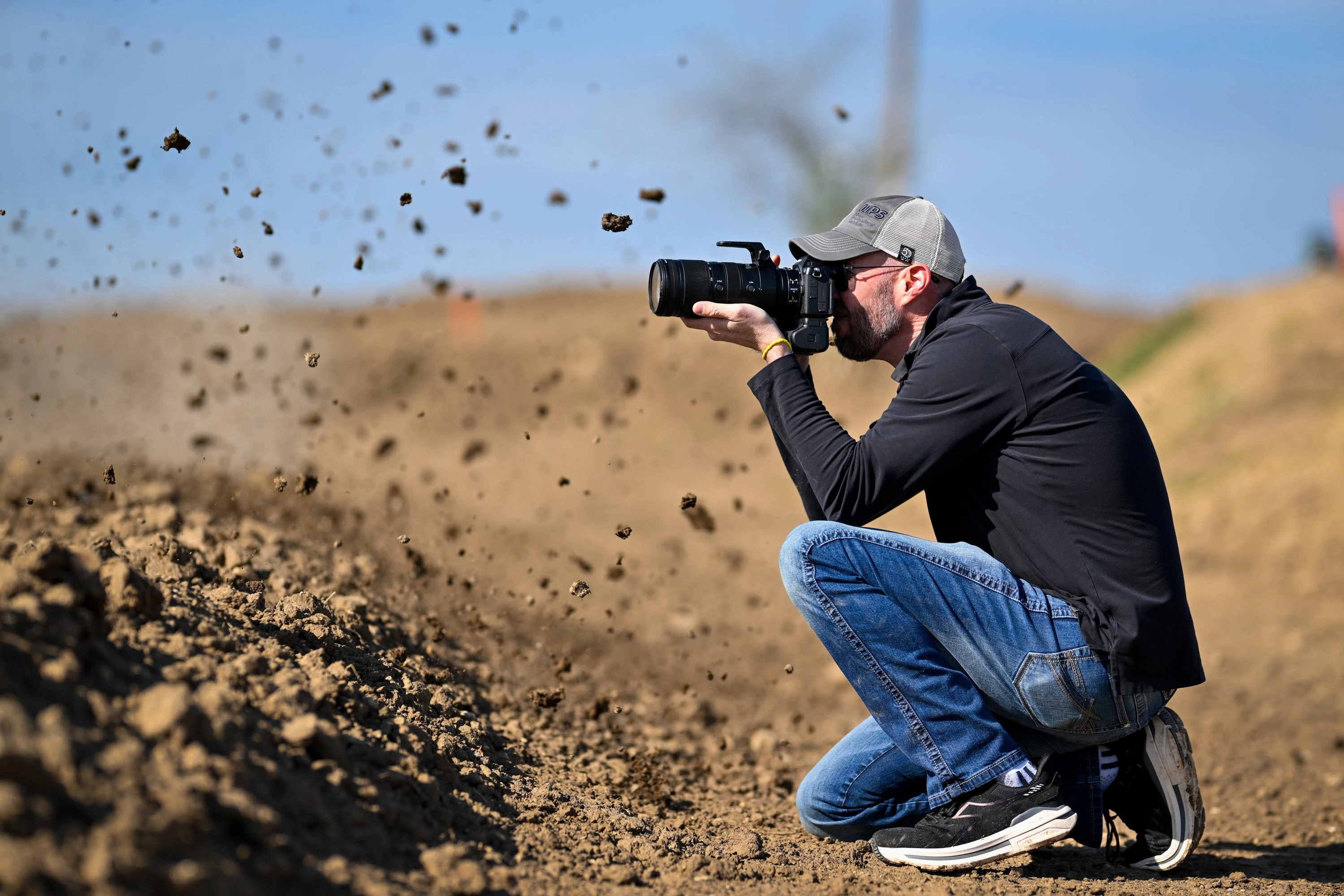 Nikon Z6 III Mirrorless Camera with Z 24-70mm f/4 S Lens
