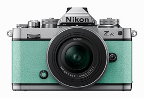 Nikon Z fc Mirrorless Camera with Z DX 16-50mm f/3.5-6.3 VR Lens (Mint Green) portrait photography