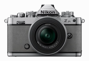 Nikon Z fc Mirrorless Camera with Z DX 16-50mm f/3.5-6.3 VR Lens (Natural Grey) portrait photography