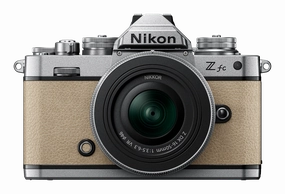 Nikon Z fc Mirrorless Camera with Z DX 16-50mm f/3.5-6.3 VR Lens (Sand Beige) portrait photography