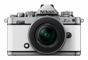 Nikon Z fc Mirrorless Camera with Z DX 16-50mm f/3.5-6.3 VR Lens (White) portrait photography