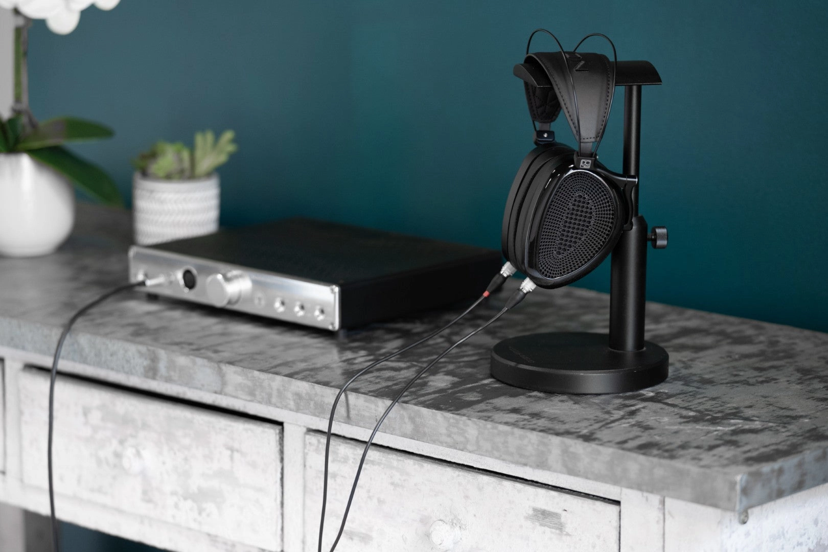 Noire XO Open-Back Planar Magnetic Headphones