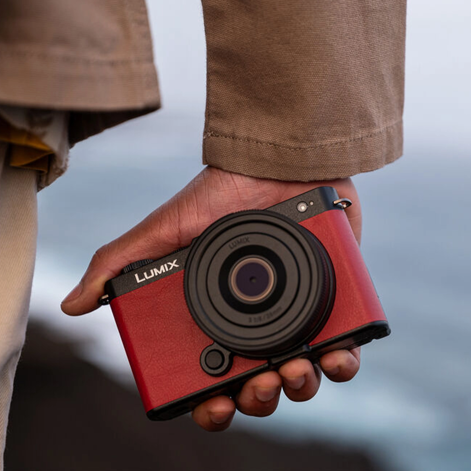 Panasonic Lumix S9 Mirrorless Camera - Jet Black