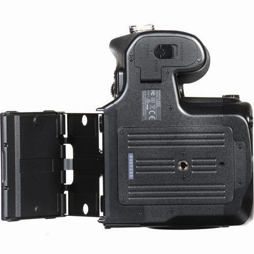 Pentax 645Z Medium Format DSLR Camera (Body Only)