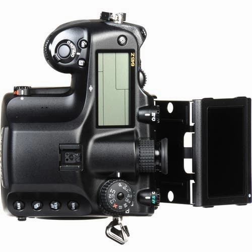 Pentax 645Z Medium Format DSLR Camera (Body Only)