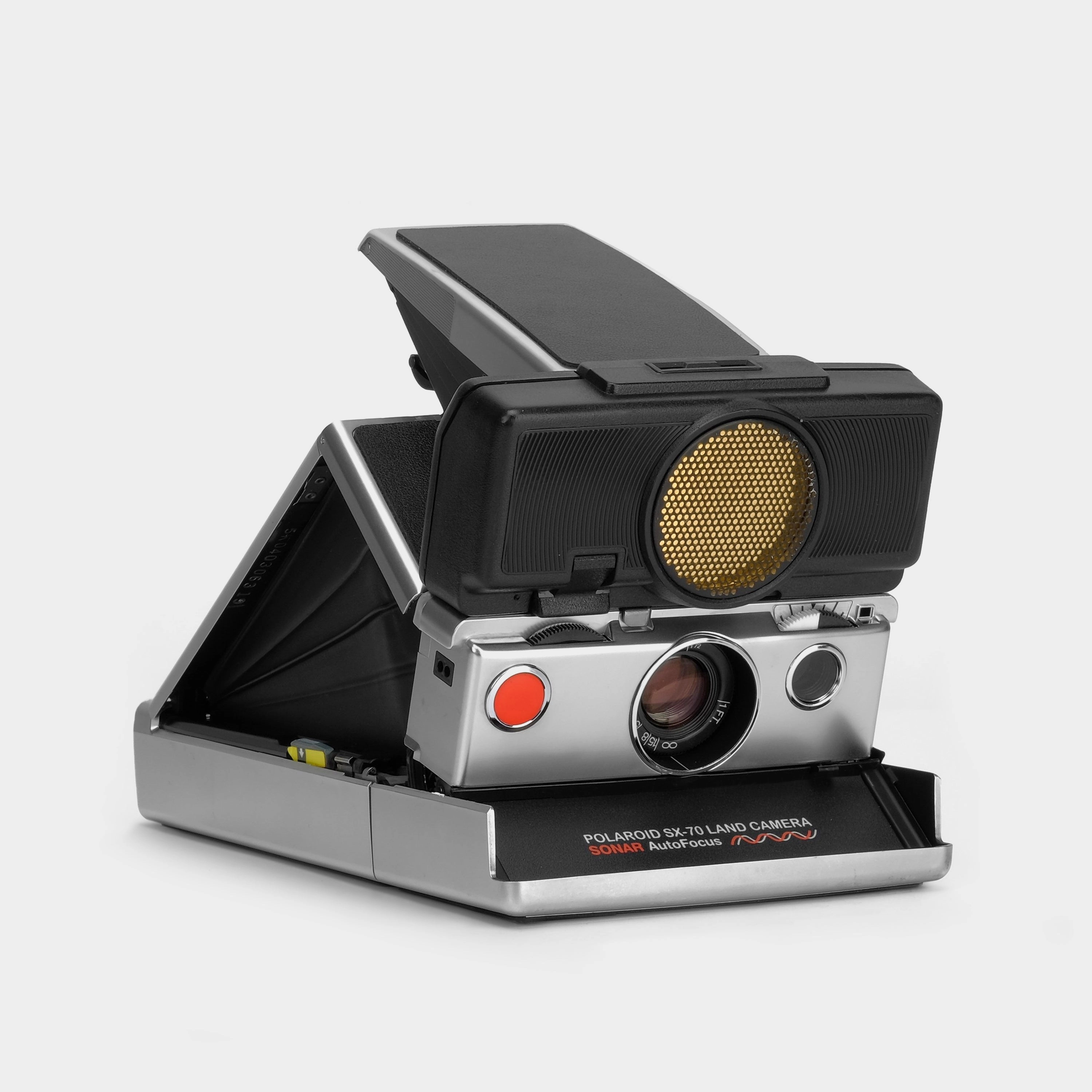 Polaroid SX-70 Sonar Autofocus Chrome Folding Instant Film Camera photography