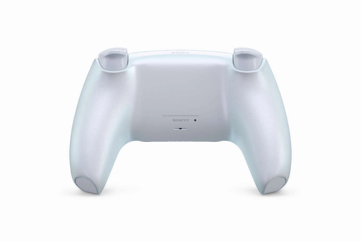 PS5 DualSense Wireless Controller - Chroma Pearl