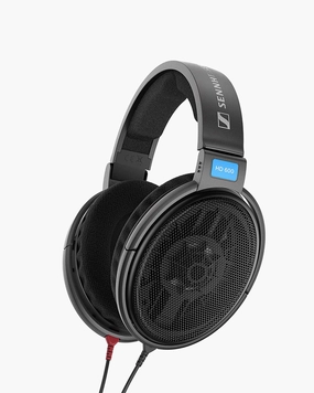 Sennheiser HD600 Audiophile over ear headphones, gaming headset