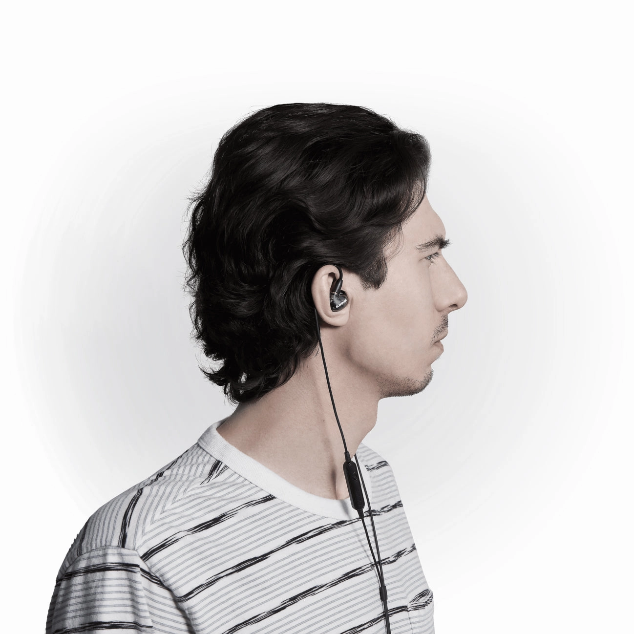 Shure AONIC 4 Sound Isolating Earphones
