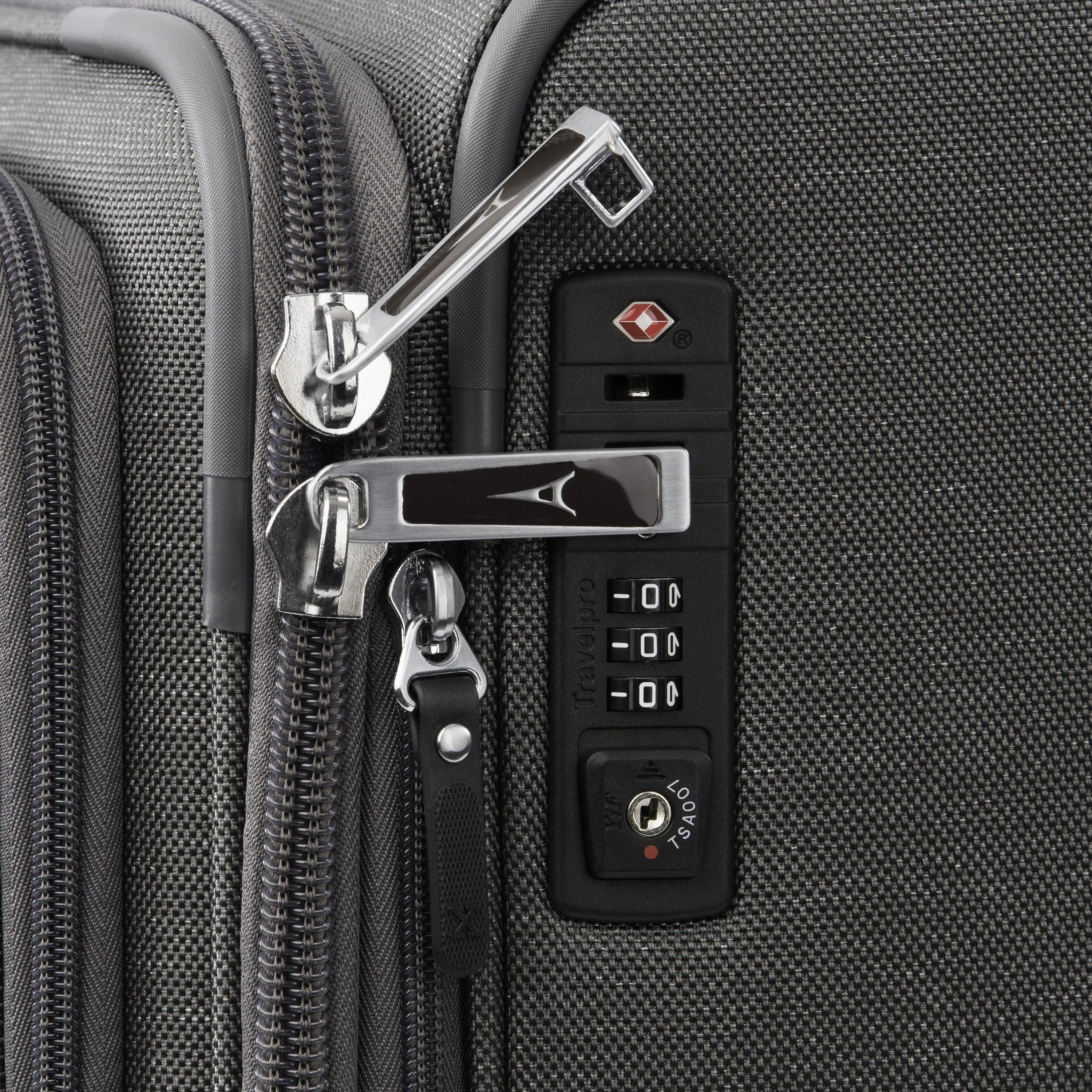 TravelPro Platinum Elite 29" 4-Wheel Large Luggage Bags Travelpro