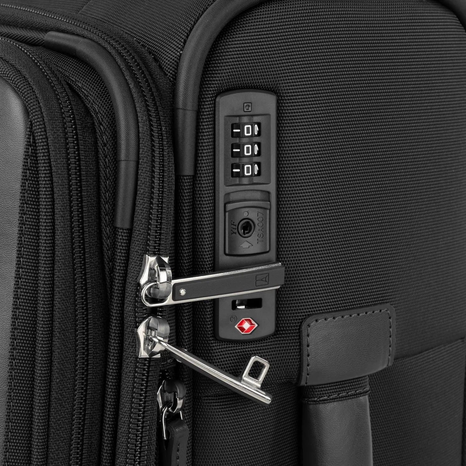 Travelpro Versapack   Lightweight Softside Expandable 25-Inch Medium Checked Spinner Suitcase Bags Travelpro