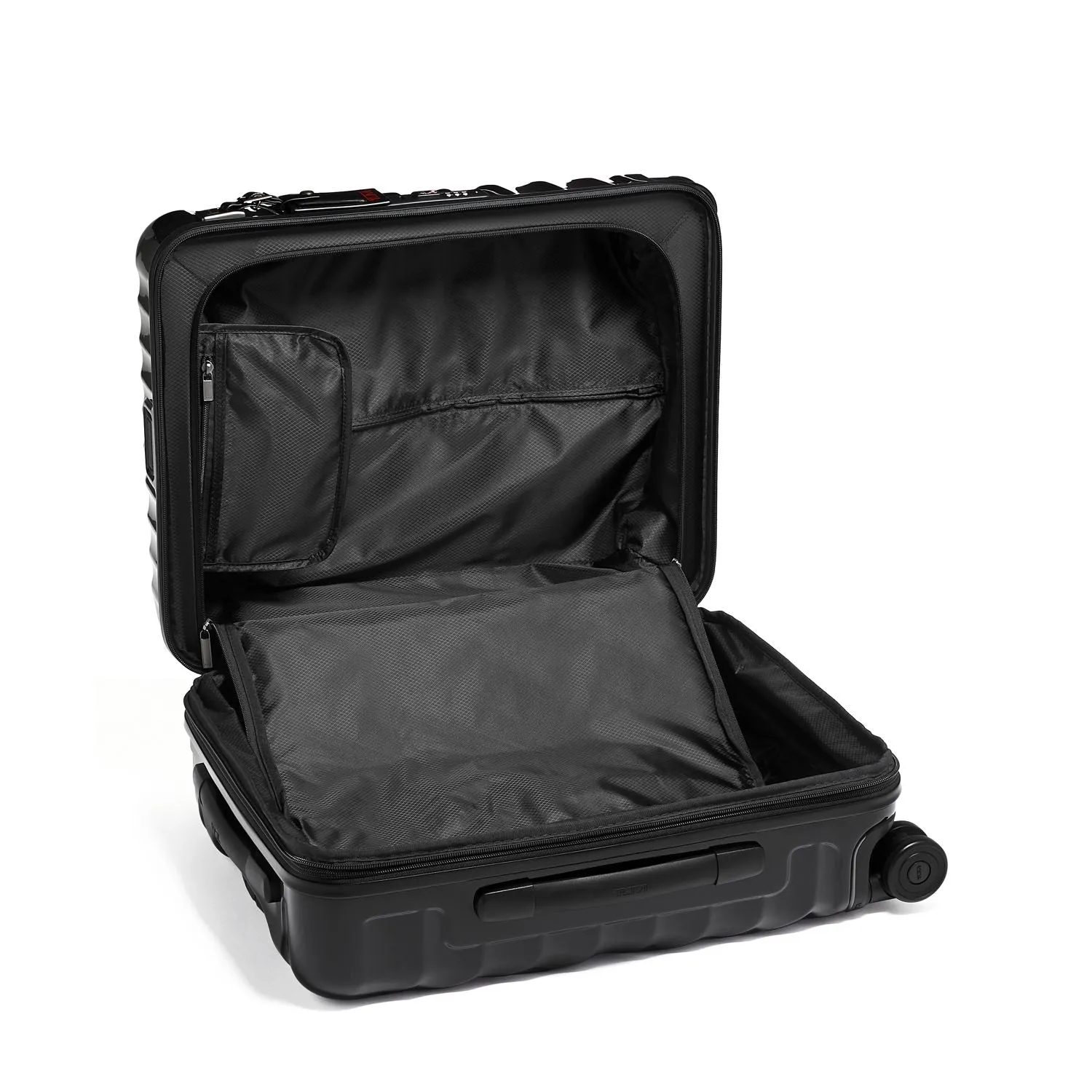 Tumi 19 Degree Continental Expandable 4-Wheel Carry-On Bags Tumi