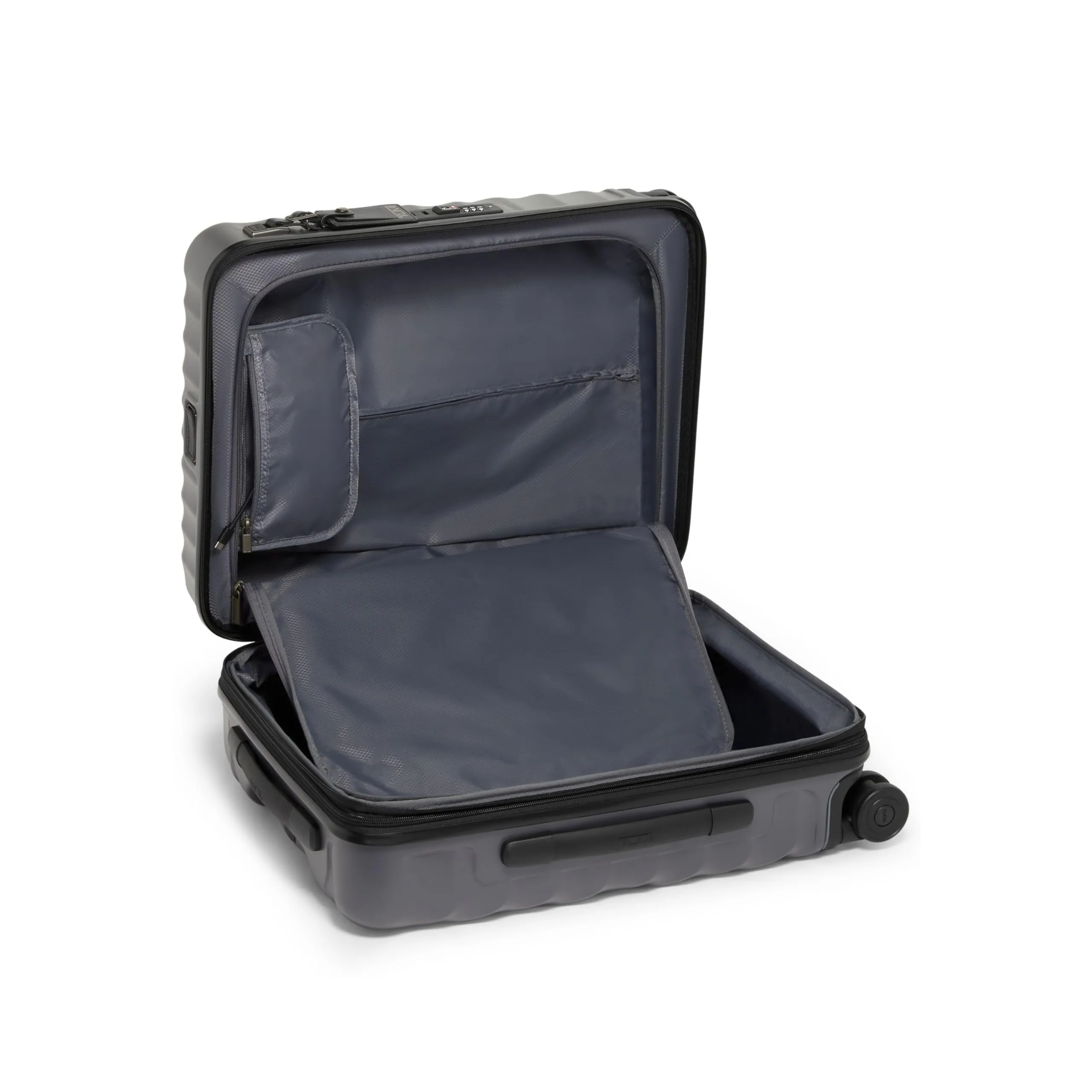 Tumi 19 Degree Continental Expandable 4-Wheel Carry-On Bags Tumi