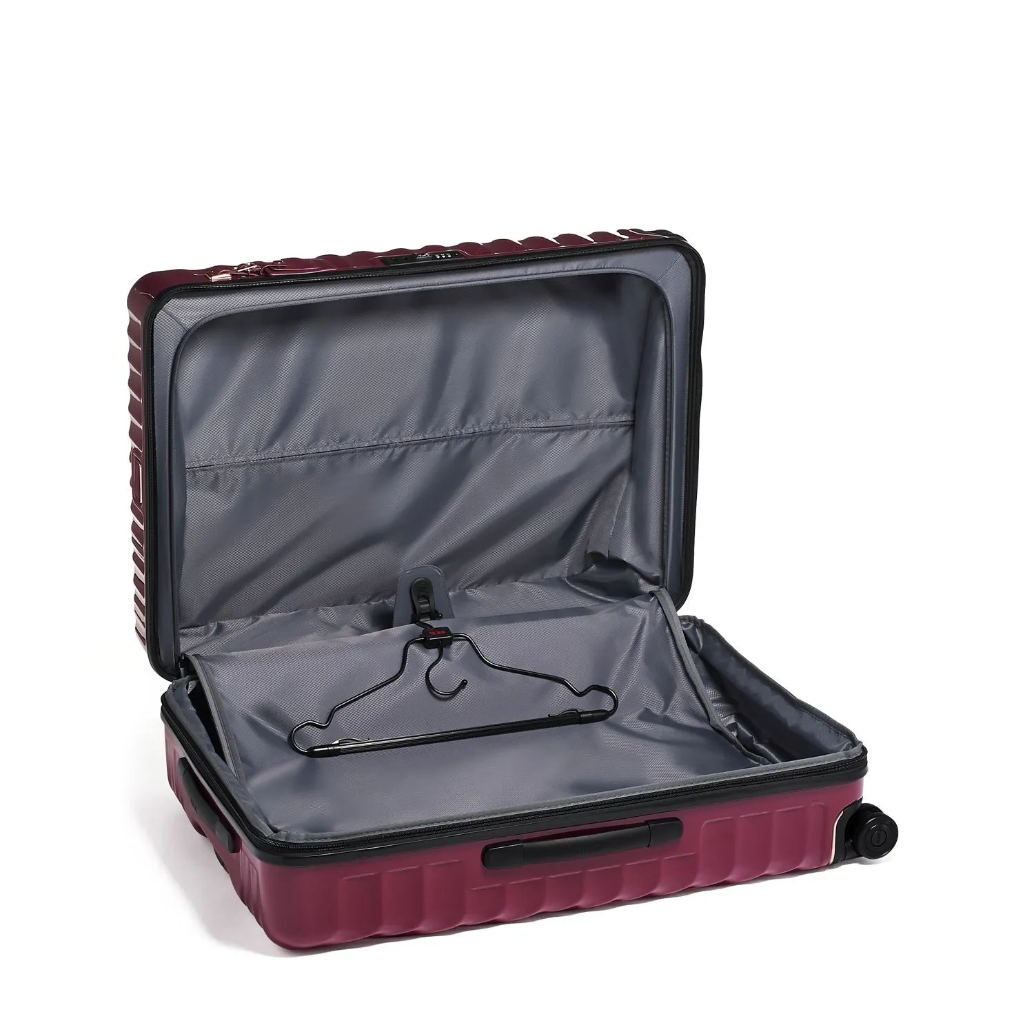 Tumi 19 Degree Extended Trip Expandable 4-Wheel Packing Case Bags Tumi