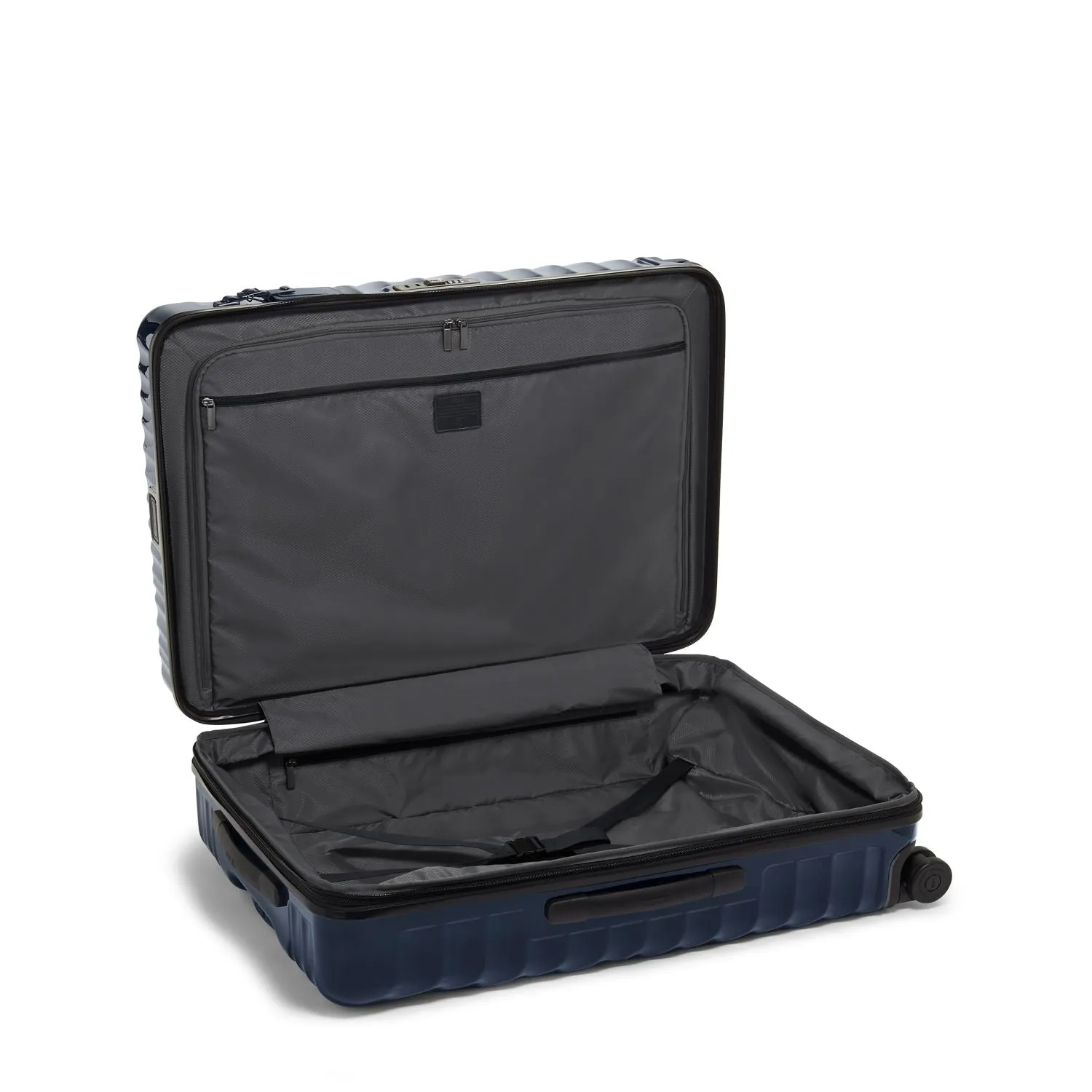 Tumi 19 Degree Extended Trip Expandable 4-Wheel Packing Case Bags Tumi