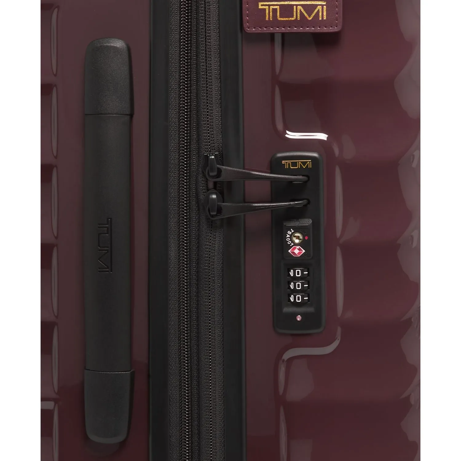 Tumi 19 Degree Extended Trip Expandable 4-Wheel Packing Case Bags Tumi