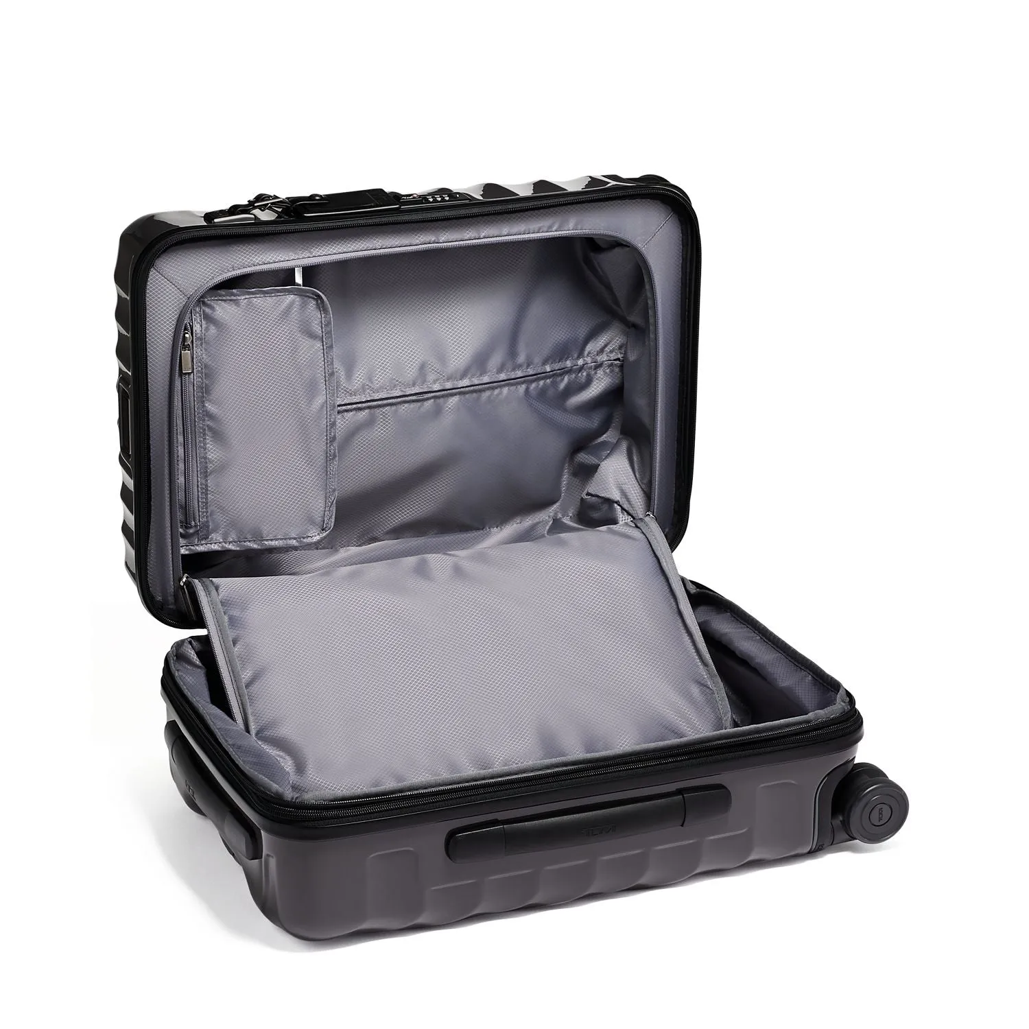 Tumi 19 Degree International Expandable 4-Wheel Carry-On Bags Tumi