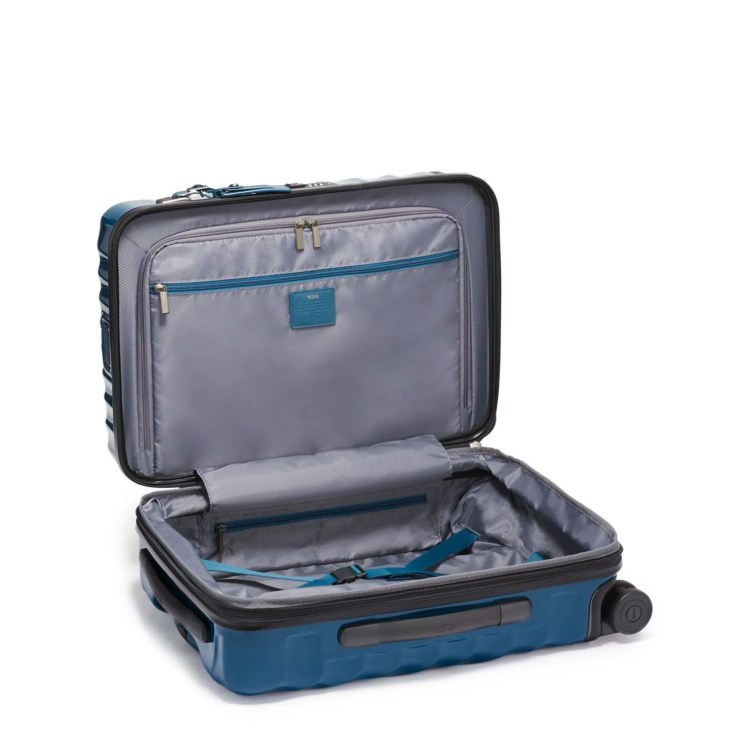 Tumi 19 Degree International Expandable 4-Wheel Carry-On Bags Tumi