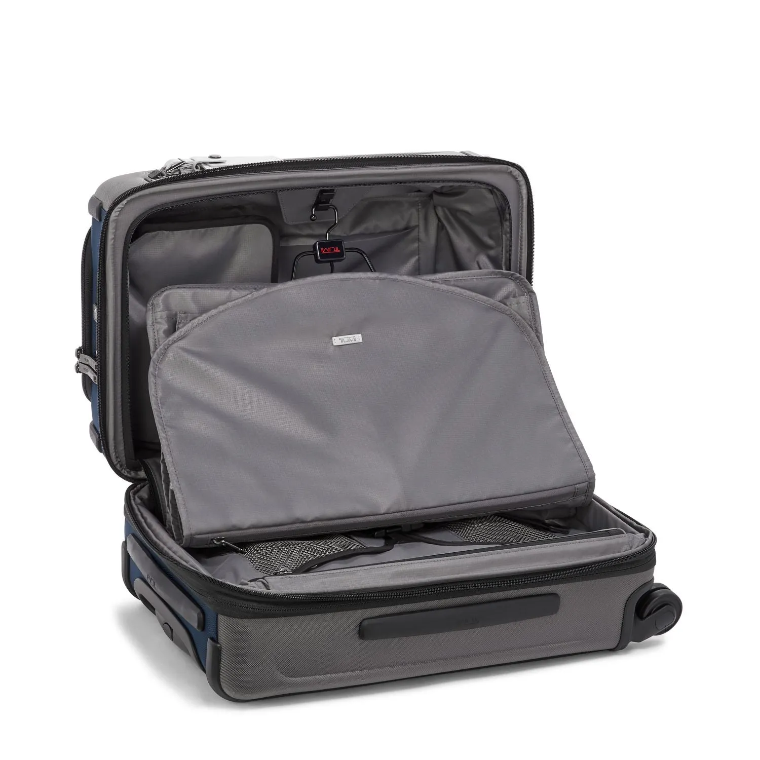 TUMI Alpha 3 International Dual Access 4 Wheel Carry On Bags Tumi
